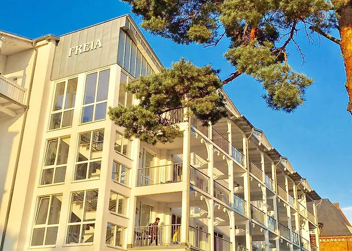 Villa Freia F 404 WG 11 mit direktem Meerblick und Balkon